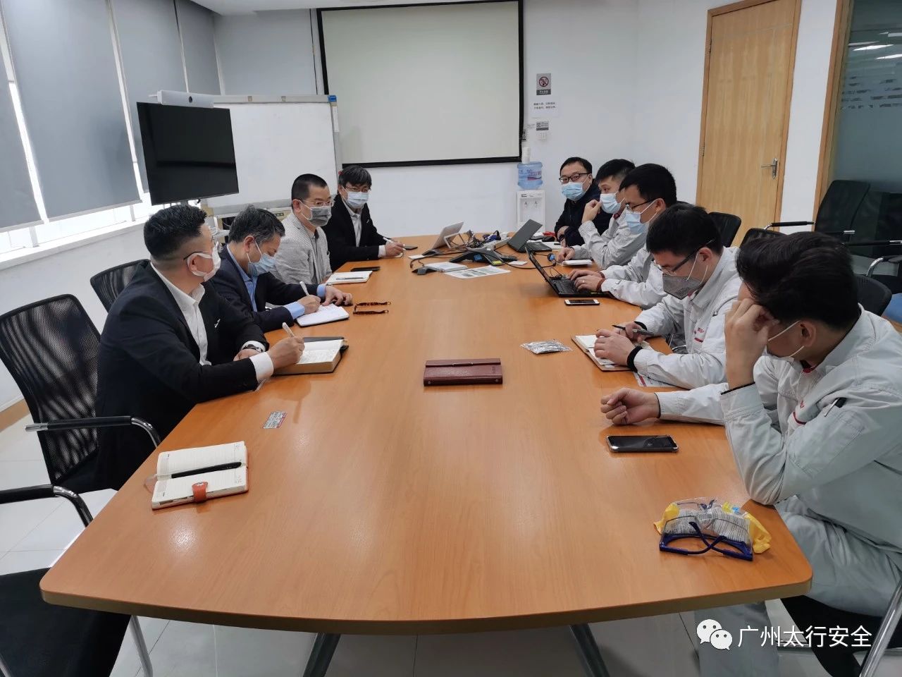 1634197280701530.jpg 8.jpg