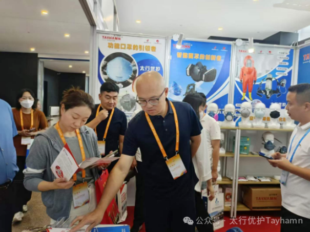 1752653801519351.png 3.png